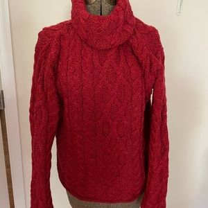 100% wool Inis Crafts sweater